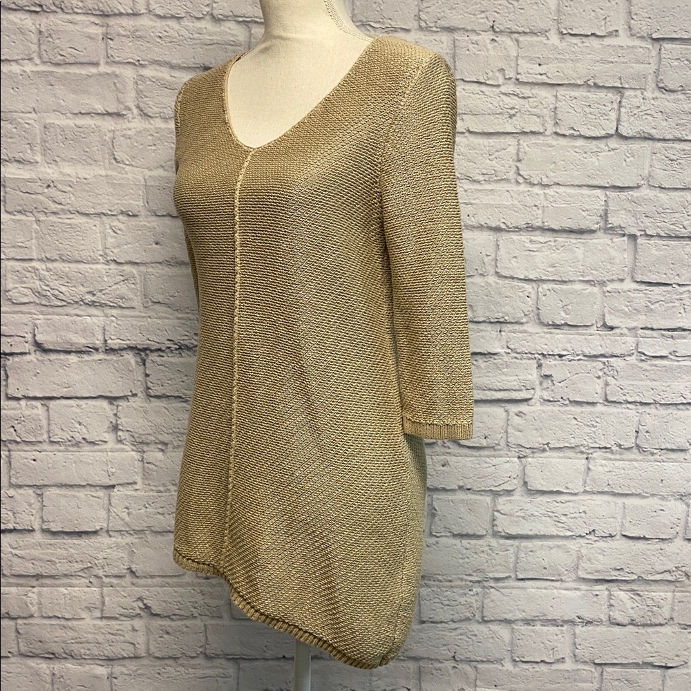 Chico's Beige V-Neck Asymmetrical Sweater Size Small